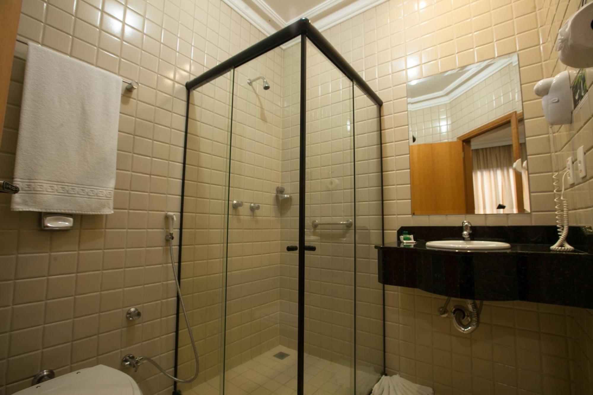 Grande Hotel Guarapuava Zimmer foto